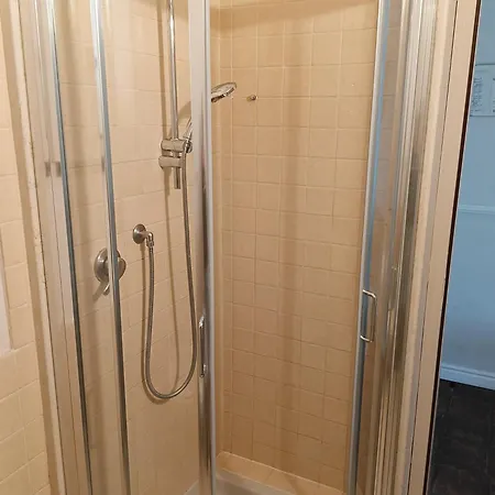 Alloggio per agriturismo La Quercia *